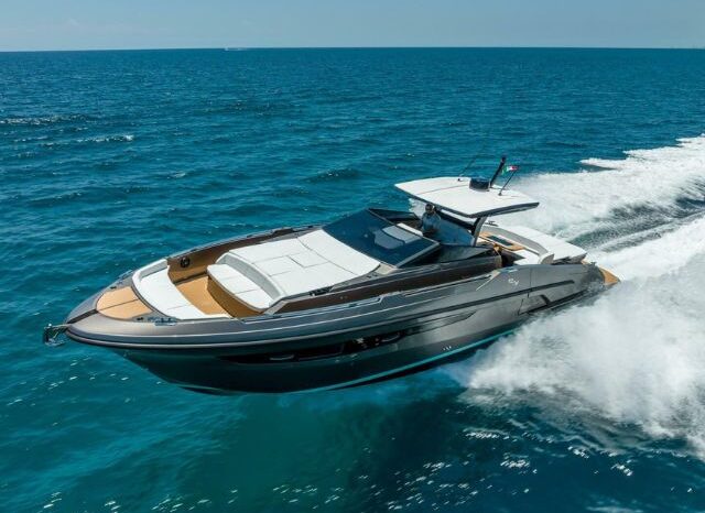 
								Rio Yachts Daytona 50 completo									