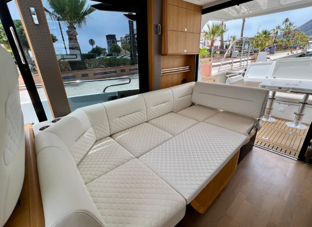 
								Galeon 400 Fly completo									