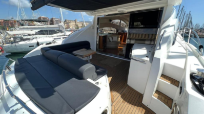 Sunseeker Predator 62