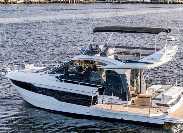 
								Galeon 400 Fly completo									