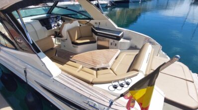 Sea Ray Sundancer 320