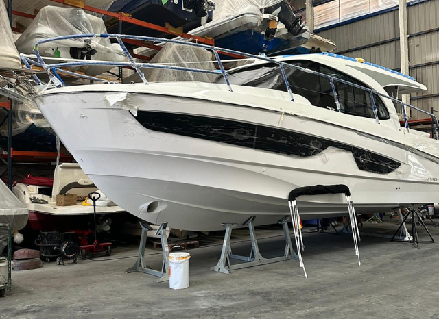 
								Beneteau Antarès 11 completo									