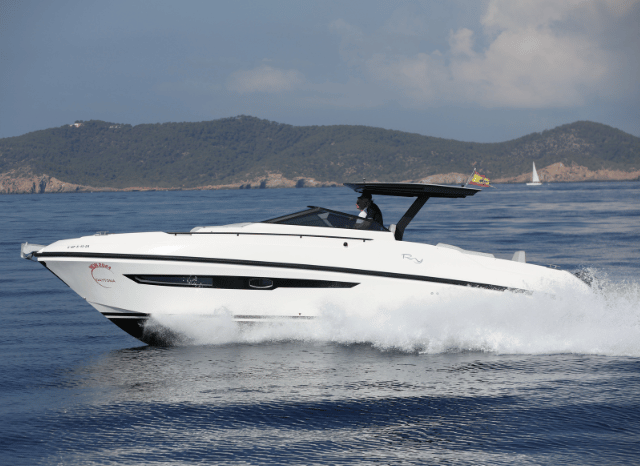 
								Rio Yachts Daytona 35 completo									