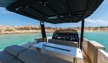 
										De Antonio Yachts D28 completo									