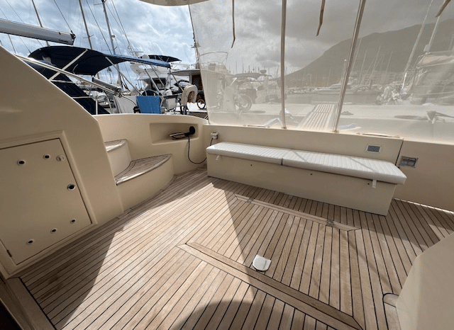 
								Astondoa Yachts 46 completo									