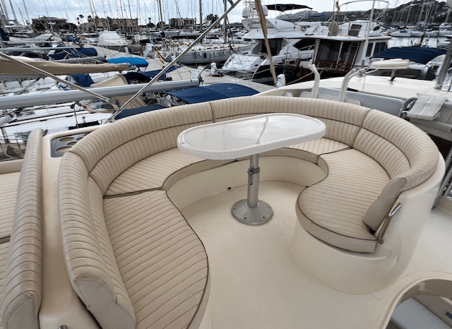 
								Astondoa Yachts 46 completo									