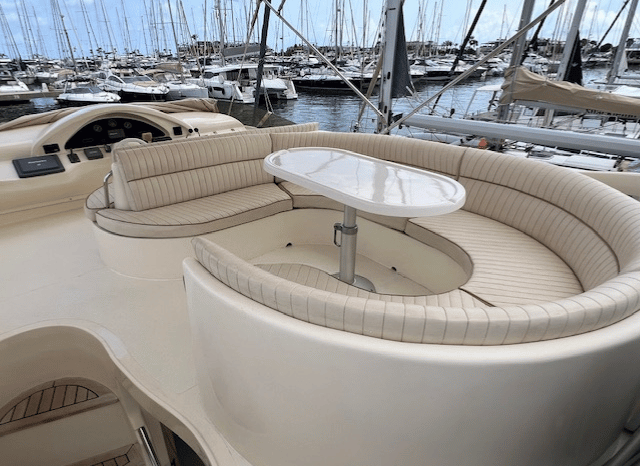 
								Astondoa Yachts 46 completo									