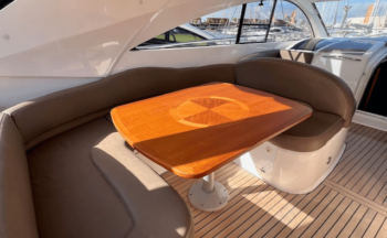 Fairline Targa 52