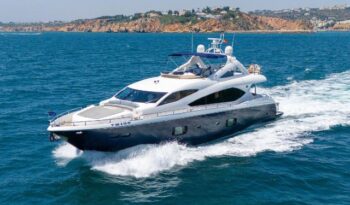 
										Sunseeker 86 Yacht completo									