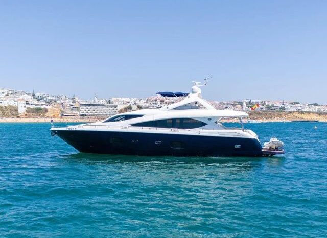 
								Sunseeker 86 Yacht completo									