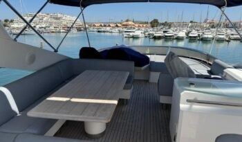 
										Sunseeker 86 Yacht completo									