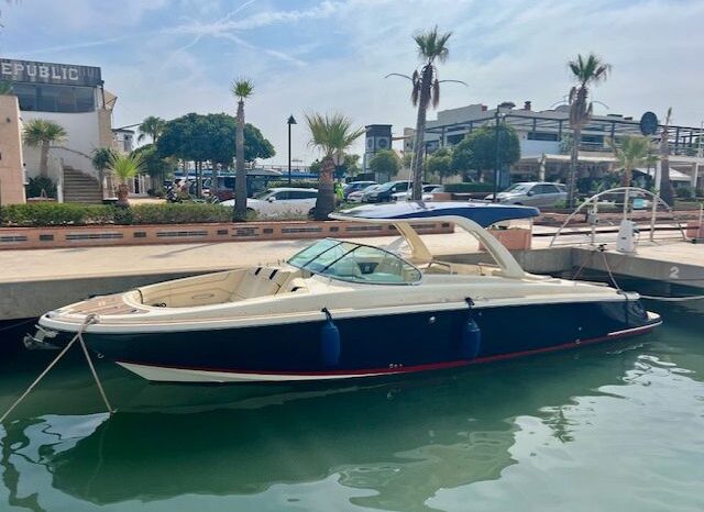 
								Chris-Craft LAUNCH GT 35 completo									