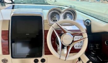 
										Chris-Craft LAUNCH GT 35 completo									