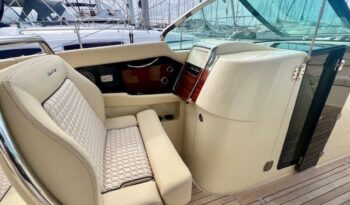 
										Chris-Craft LAUNCH GT 35 completo									