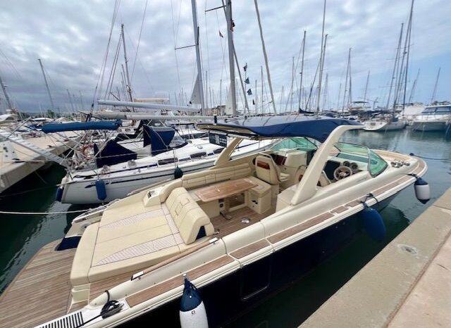 
								Chris-Craft LAUNCH GT 35 completo									