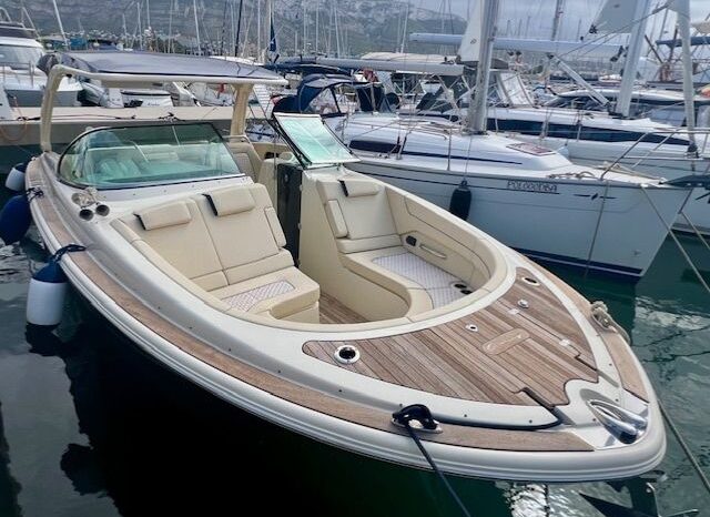 
								Chris-Craft LAUNCH GT 35 completo									