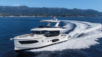 Absolute Navetta 53