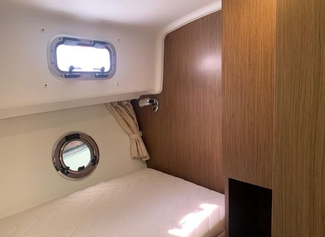 
								Beneteau Swift Trawler 34 completo									