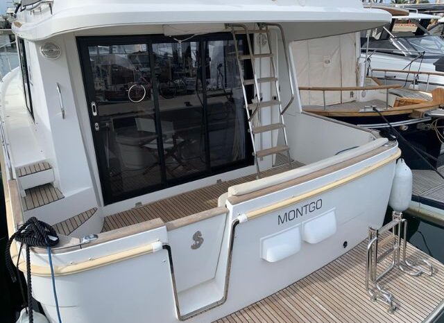 
								Beneteau Swift Trawler 34 completo									