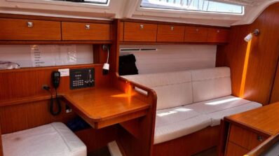 Bavaria Cruiser 37