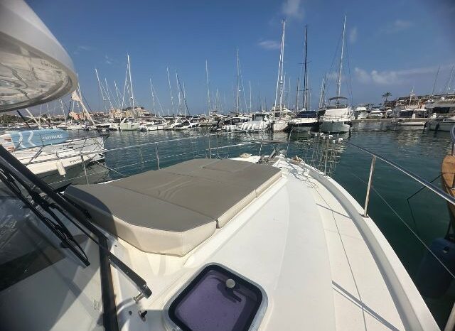
								Beneteau Swift Trawler 34 completo									