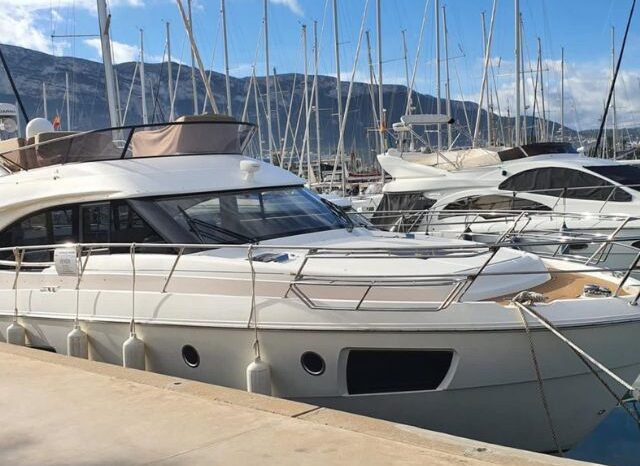
								Bavaria Virtess 420 Fly completo									