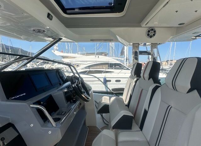 
								Jeanneau CAP CAMARAT 12.5WA completo									