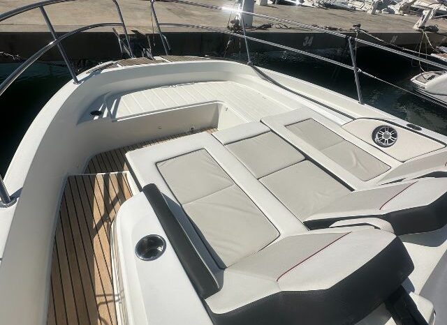 
								Jeanneau CAP CAMARAT 12.5WA completo									