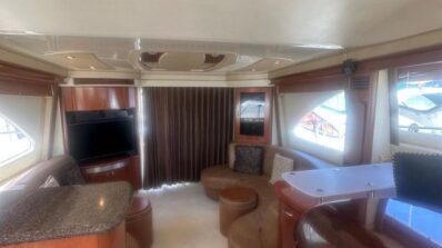 Sea Ray 58 Sedan Bridge