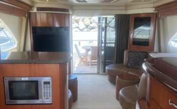 Sea Ray 58 Sedan Bridge
