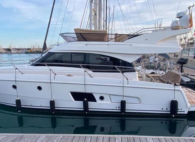 
								Bavaria Virtess 420 Fly completo									