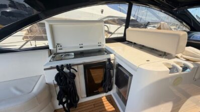 Sunseeker Predator 60