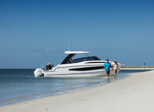 Aquila 32 Sport