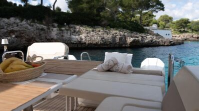 Aquila 32 Sport