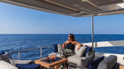 Absolute Navetta 53