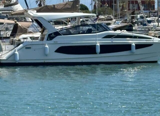 Aquila 32 Sport