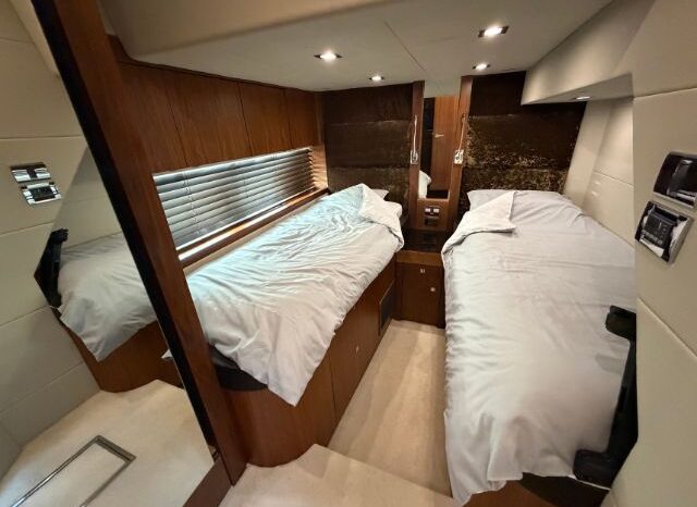 
								Sunseeker Predator 60 completo									